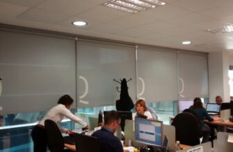 cortinas enrollables para oficinas corportivas